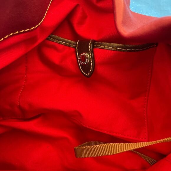 Dooney & Bourke Burgundy Florentine Leather Hobo Shoulder Bag Handbag - Picture 9 of 10